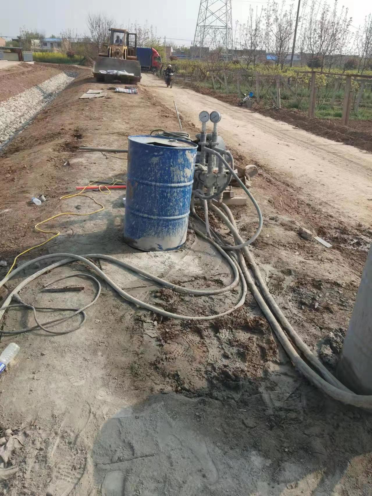 独山子顶管注浆